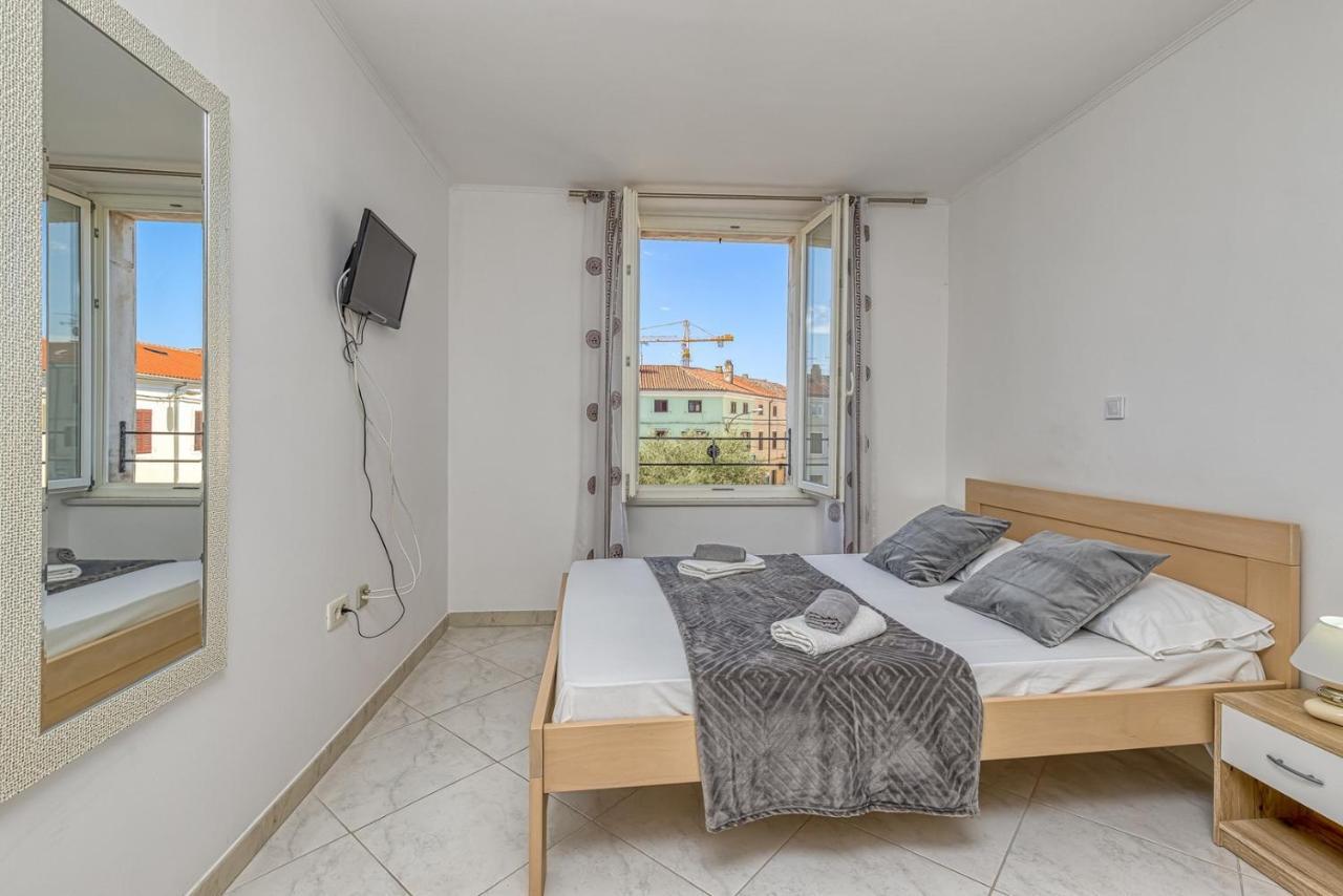Rooms Vitoria On Joakim Square 波雷奇 外观 照片