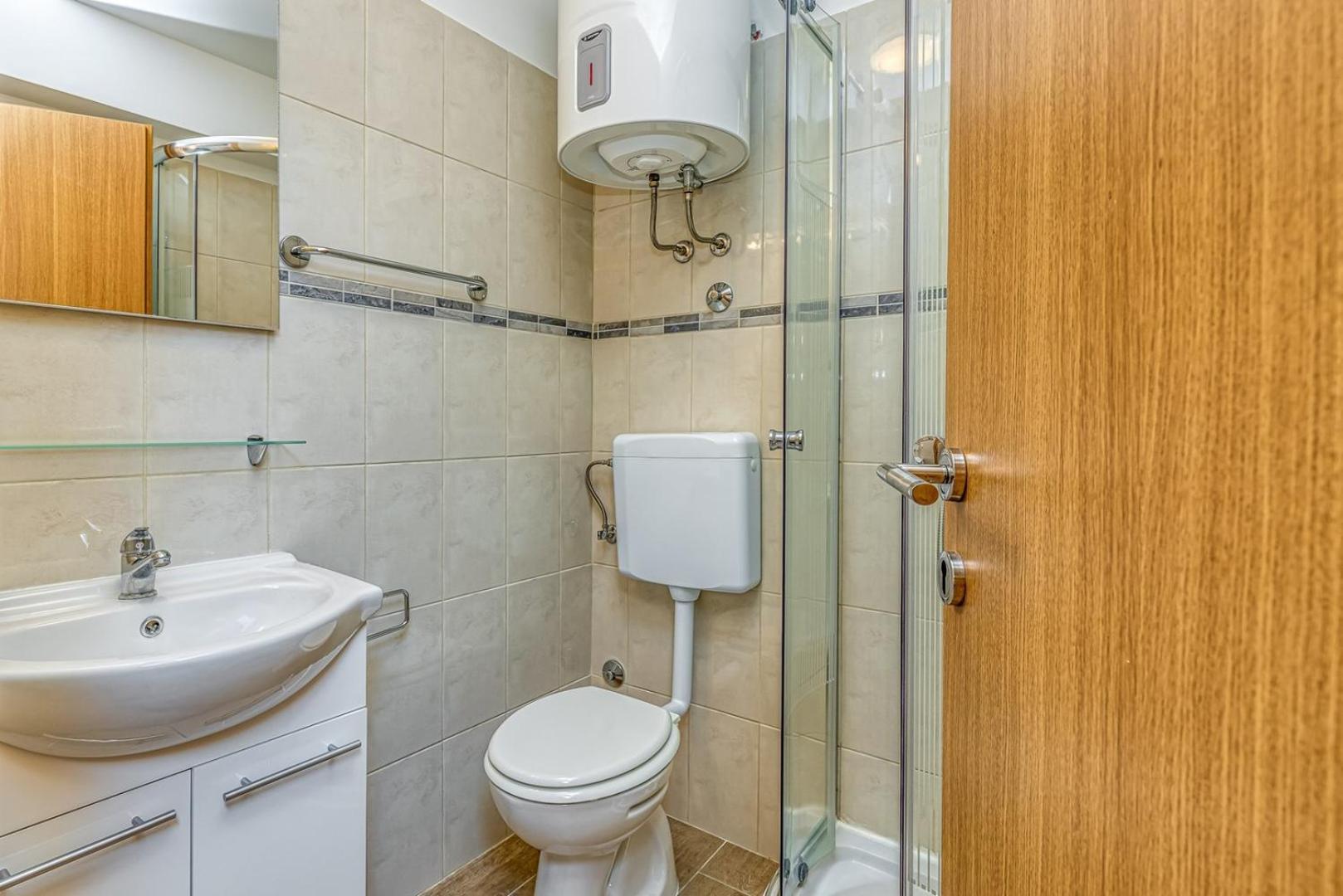 Rooms Vitoria On Joakim Square 波雷奇 客房 照片