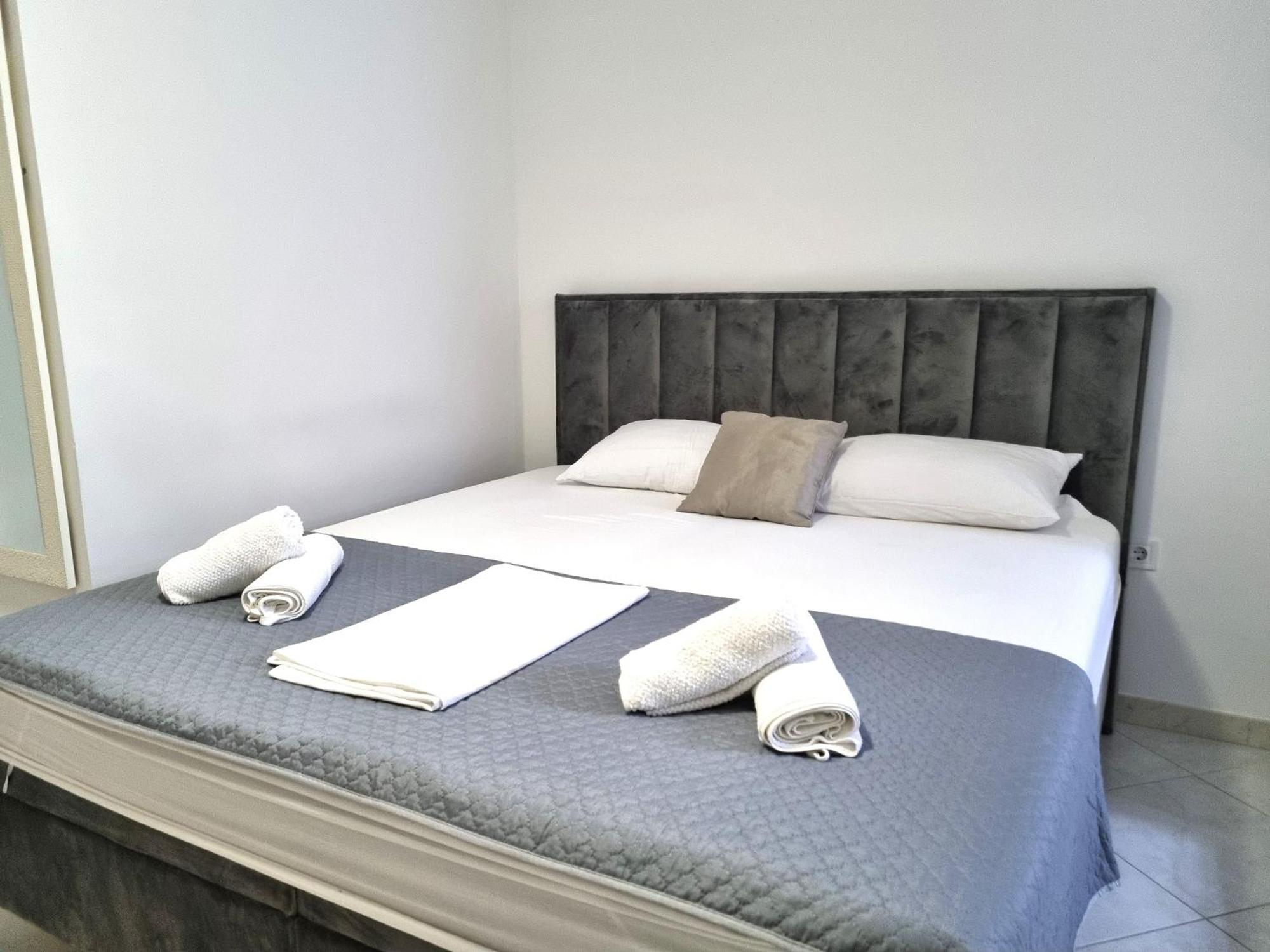 Rooms Vitoria On Joakim Square 波雷奇 外观 照片