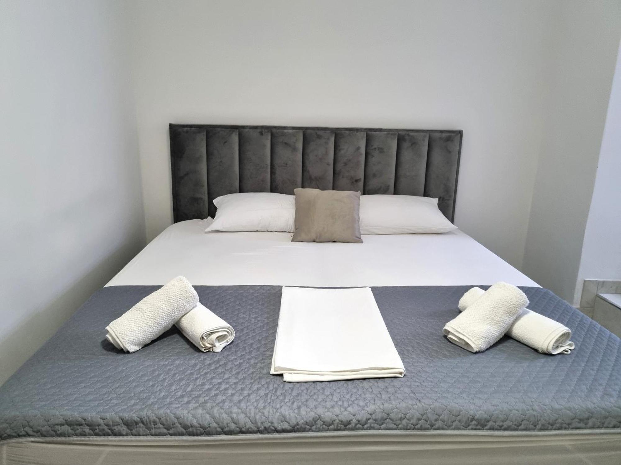 Rooms Vitoria On Joakim Square 波雷奇 外观 照片